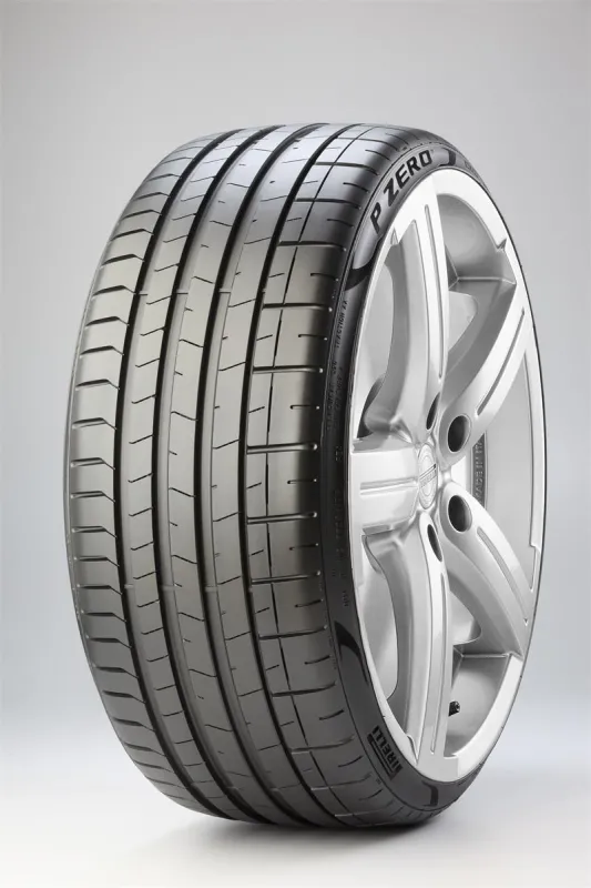Pirelli P-ZERO