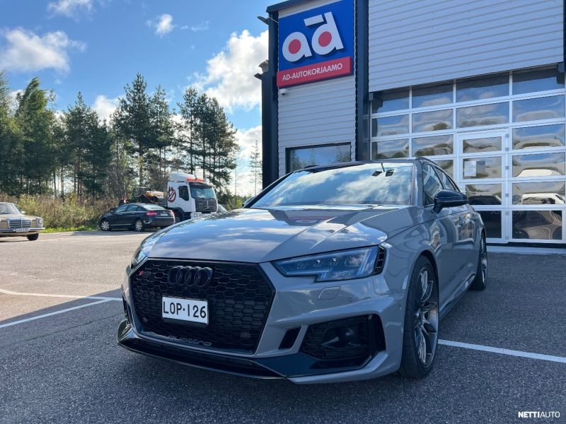 Audi RS4